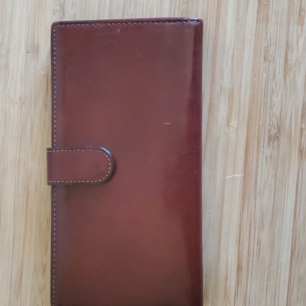 **Bosca‎ leather wallet